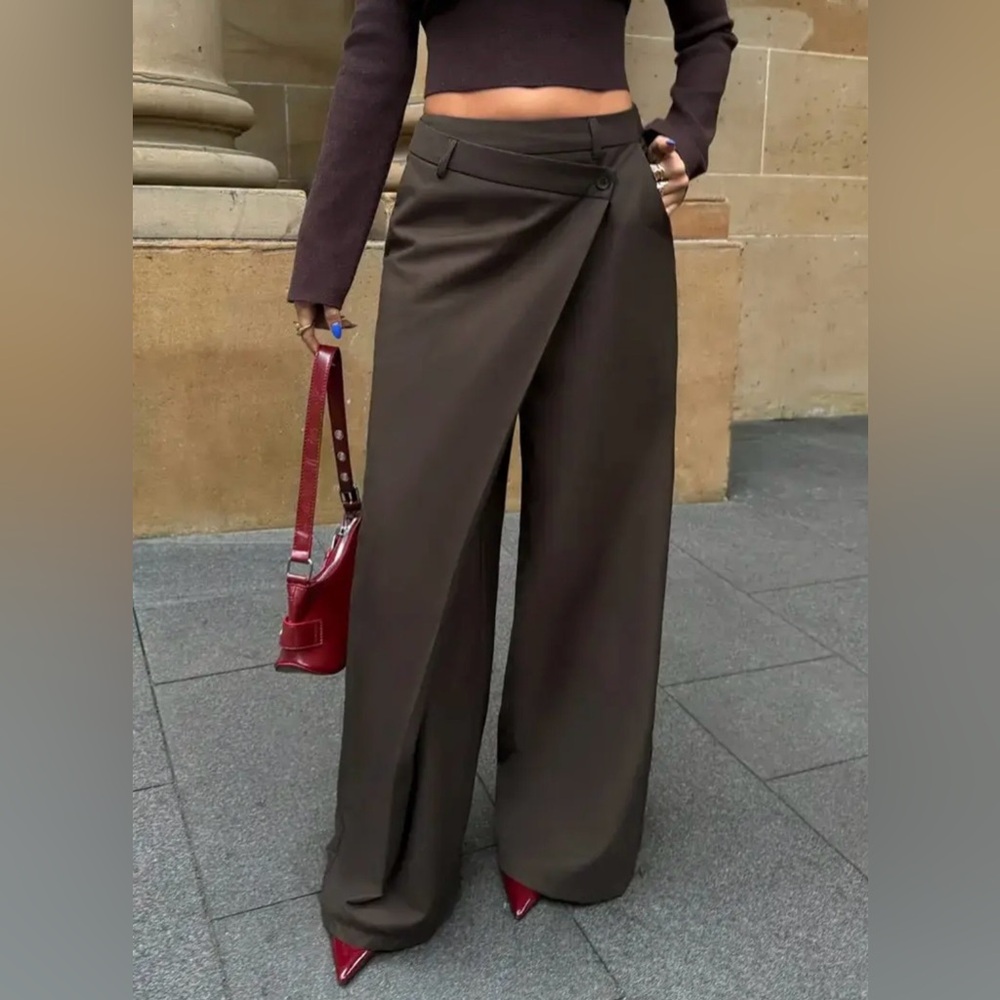 Elegant Brown Wide-Leg Pants
